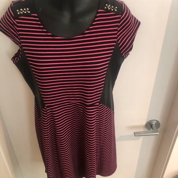2/$100 JESSICA SIMPSON XL/ 14 FIT - Picture 8 of 11